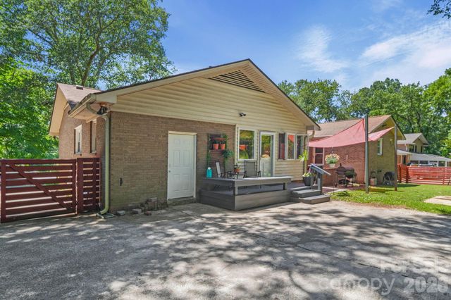 5329 Providence Road, Charlotte, NC 28226