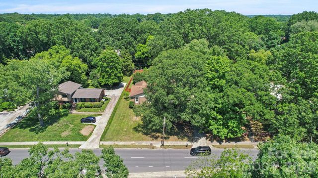 5329 Providence Road, Charlotte, NC 28226