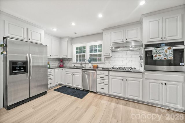 5329 Providence Road, Charlotte, NC 28226