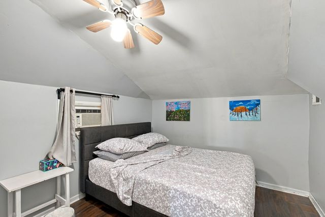 2956 N Elston Avenue, Chicago, IL 60618