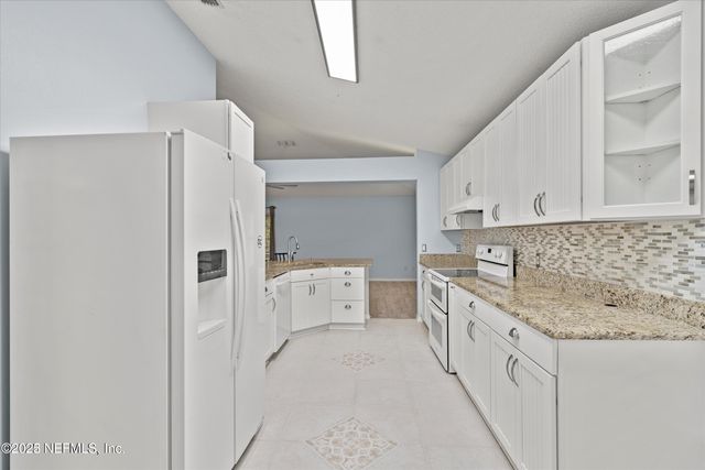 12503 ASH HARBOR Drive, Jacksonville, FL 32224