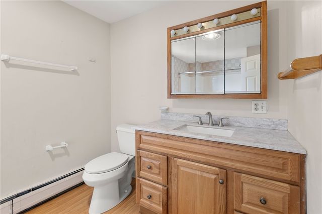 180 Beechwood Avenue 3, Pawtucket, RI 02860