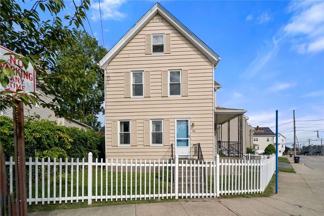 180 Beechwood Avenue 3, Pawtucket, RI 02860
