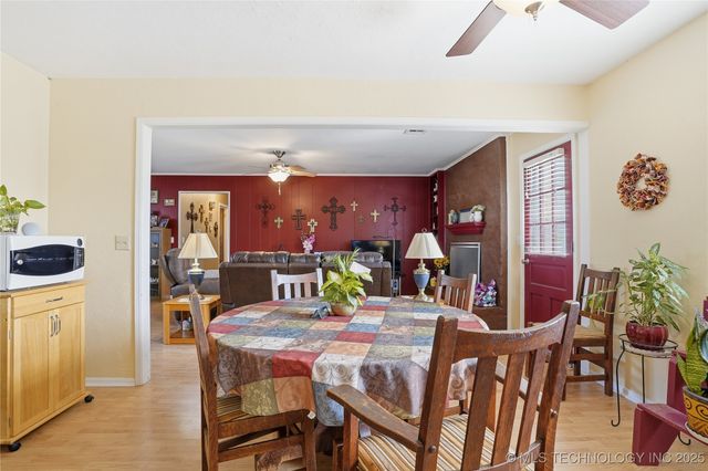 3601 Henrietta Avenue, Bartlesville, OK 74006