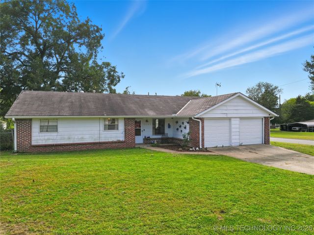 3601 Henrietta Avenue, Bartlesville, OK 74006