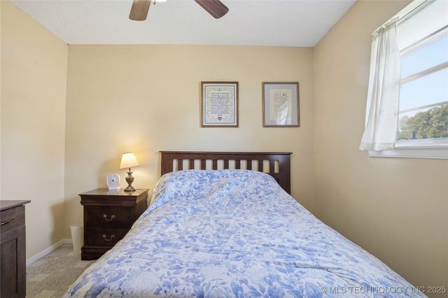 3601 Henrietta Avenue, Bartlesville, OK 74006