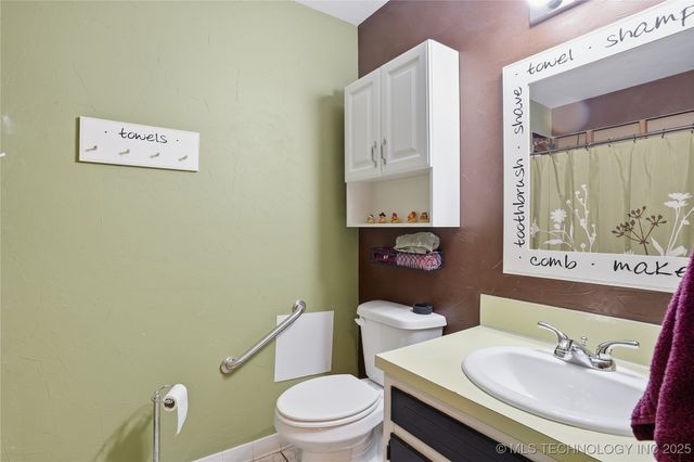 3601 Henrietta Avenue, Bartlesville, OK 74006