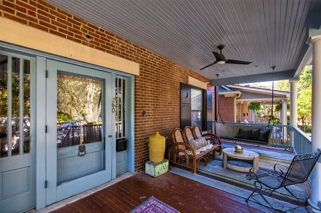 260 Clay Avenue, Lexington, KY 40502