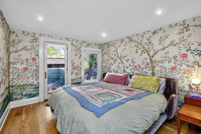 260 Clay Avenue, Lexington, KY 40502