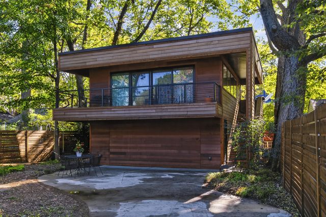 260 Clay Avenue, Lexington, KY 40502