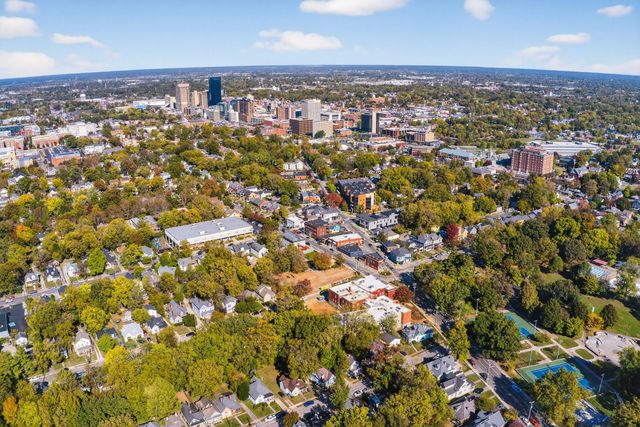 260 Clay Avenue, Lexington, KY 40502