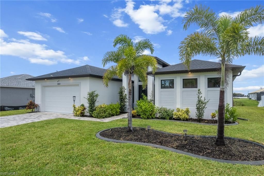 1923 SW 8th CT, CAPE CORAL, FL 33991 — photo 2