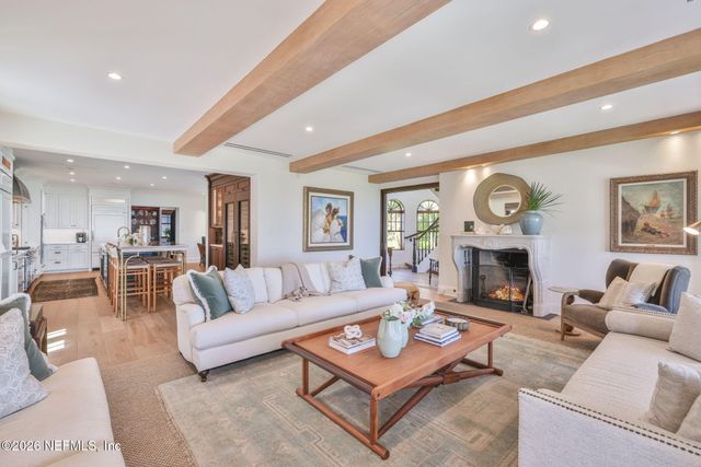 3815 DUVAL Drive, Jacksonville Beach, FL 32250