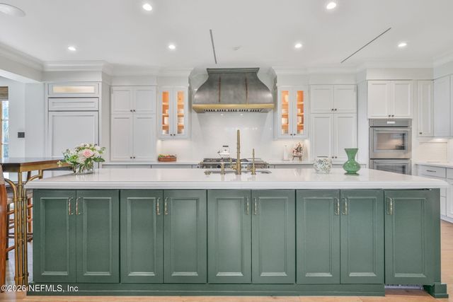 3815 DUVAL Drive, Jacksonville Beach, FL 32250