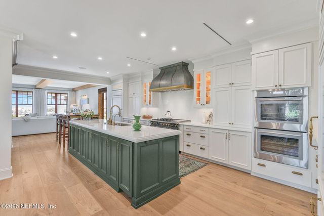 3815 DUVAL Drive, Jacksonville Beach, FL 32250