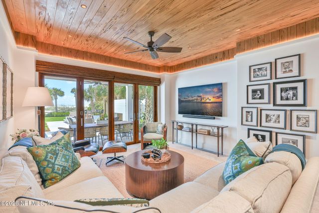 3815 DUVAL Drive, Jacksonville Beach, FL 32250