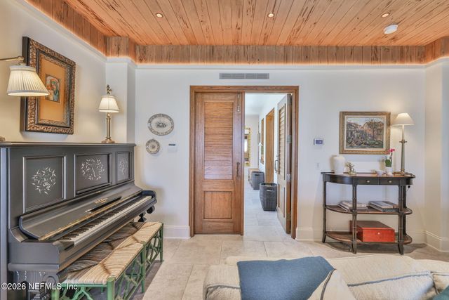 3815 DUVAL Drive, Jacksonville Beach, FL 32250