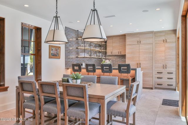 3815 DUVAL Drive, Jacksonville Beach, FL 32250