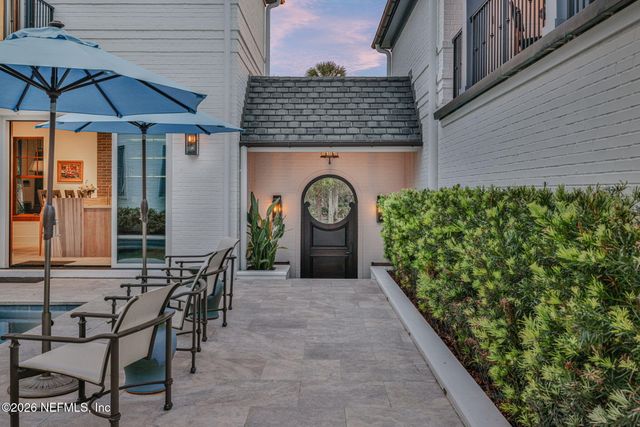 3815 DUVAL Drive, Jacksonville Beach, FL 32250