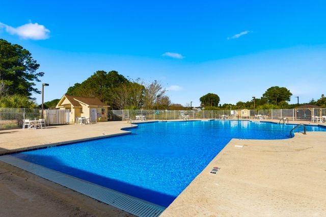 1218 Trent Dr., Murrells Inlet, SC 29576