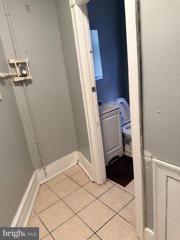 1425 W CAYUGA ST, Philadelphia, PA 19140