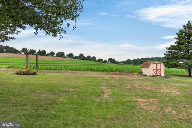 139 BRIAN DR, Ephrata, PA 17522