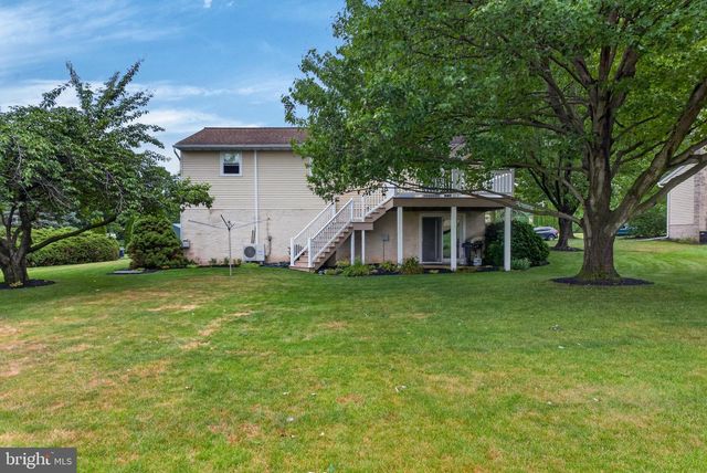 139 BRIAN DR, Ephrata, PA 17522