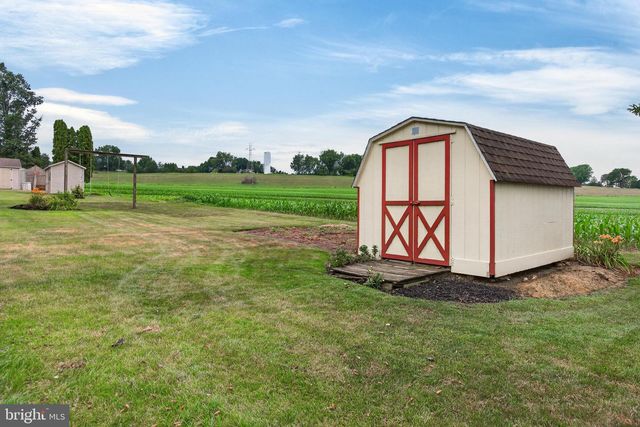 139 BRIAN DR, Ephrata, PA 17522