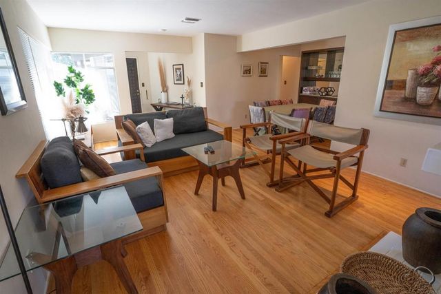 1533 10th Street, Coronado, CA 92118