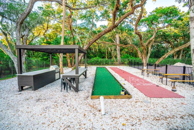 1700 PARK STREET N 207, St Petersburg, FL 33710