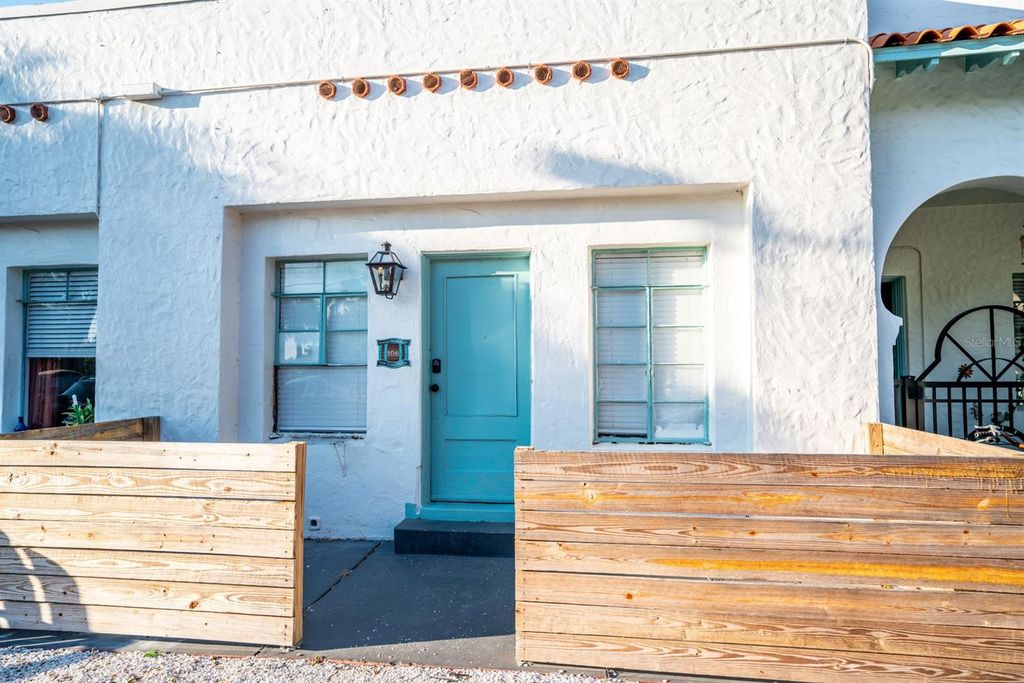 1700 PARK STREET N 207, St Petersburg, FL 33710