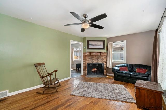 129 KAY AVE, Cheyenne, WY 82007