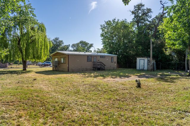 21133 Ronald Street, Anderson, CA 96007