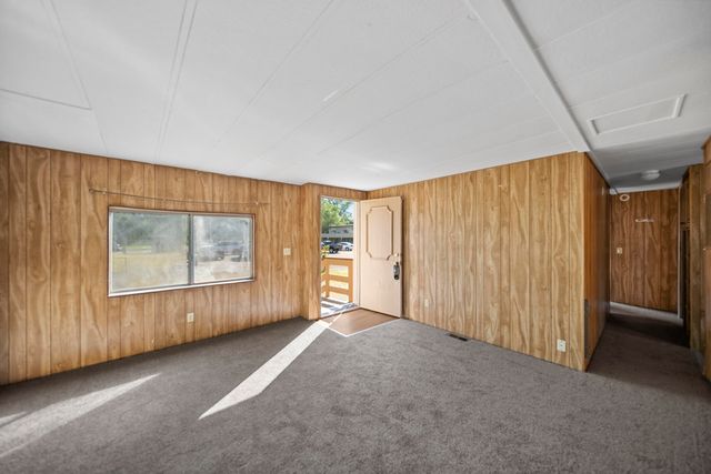 21133 Ronald Street, Anderson, CA 96007