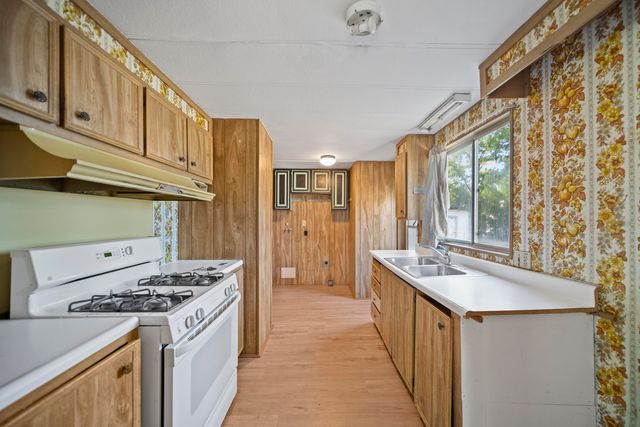 21133 Ronald Street, Anderson, CA 96007