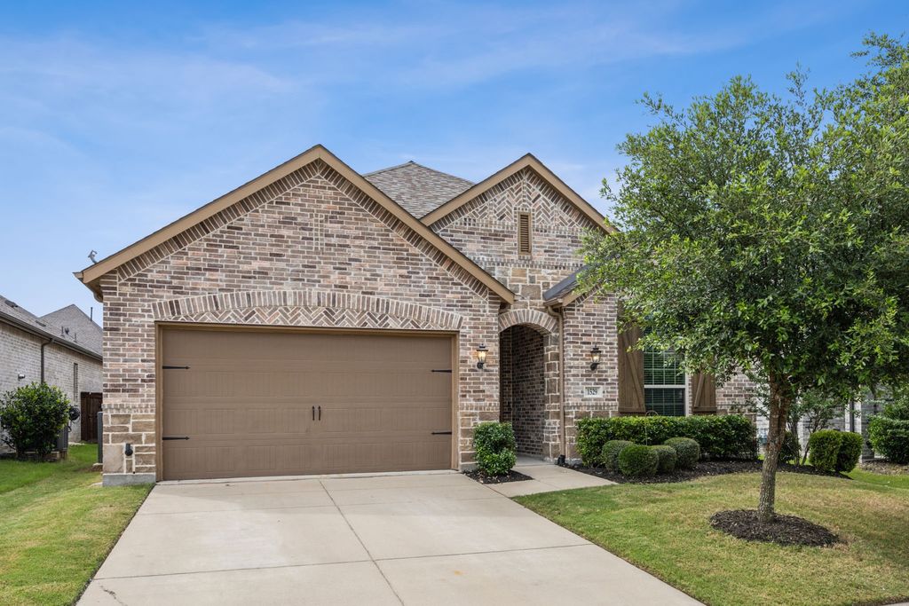 1529 Calcot Lane, Forney, TX 75126
