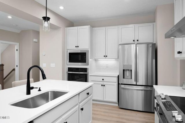 80 Bluebell Street, Sanford, NC 27330