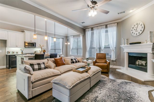 104 Martingale Trail, Oak Point, TX 75068