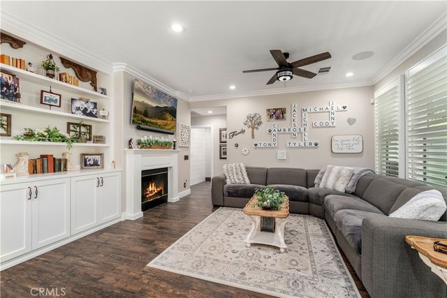 8750 E Heatherwood Road, Anaheim Hills, CA 92808