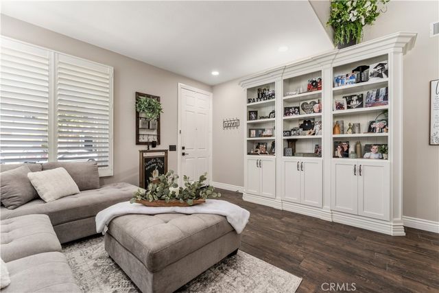 8750 E Heatherwood Road, Anaheim Hills, CA 92808