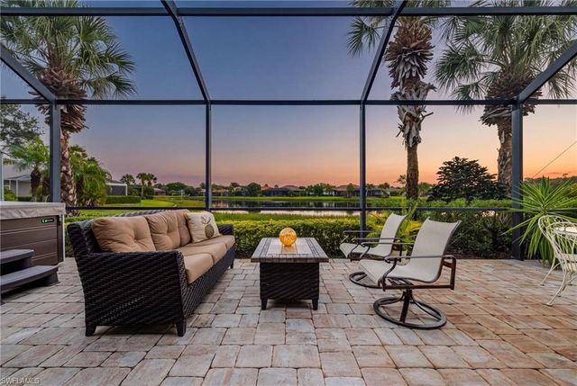 10523 Bella Vista DR, Fort Myers, FL 33913