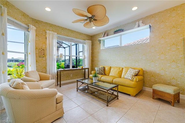10523 Bella Vista DR, Fort Myers, FL 33913
