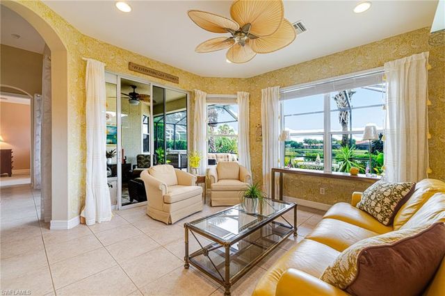 10523 Bella Vista DR, Fort Myers, FL 33913