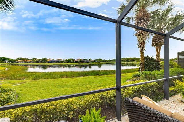 10523 Bella Vista DR, Fort Myers, FL 33913