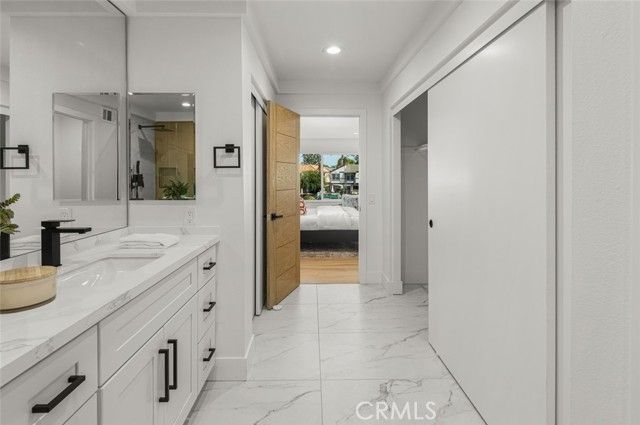 22627 Lakeside Lane, Lake Forest (el Toro), CA 92630