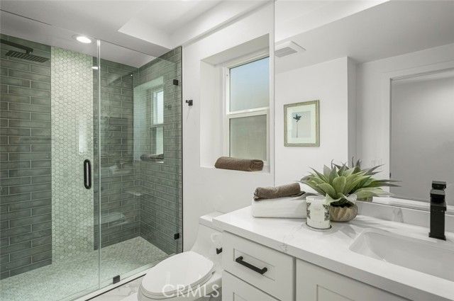 22627 Lakeside Lane, Lake Forest (el Toro), CA 92630