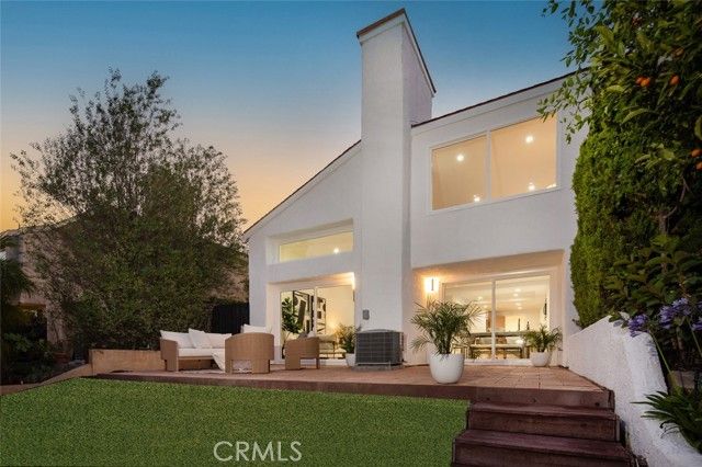 22627 Lakeside Lane, Lake Forest (el Toro), CA 92630