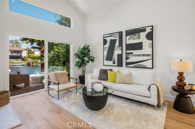 22627 Lakeside Lane, Lake Forest (el Toro), CA 92630