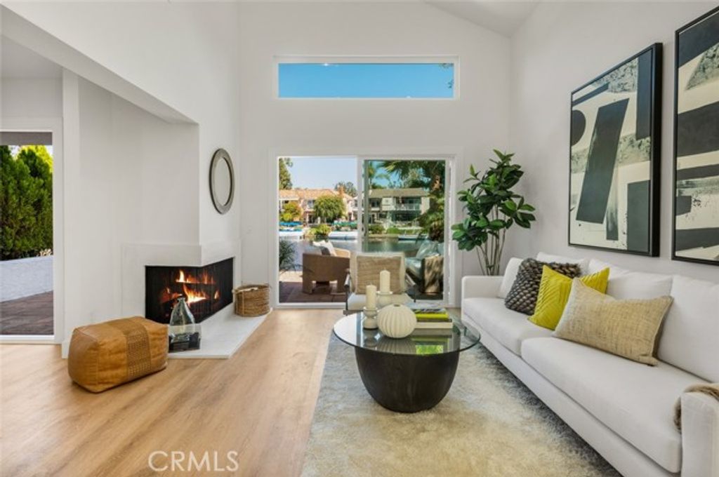 22627 Lakeside Lane, Lake Forest (el Toro), CA 92630