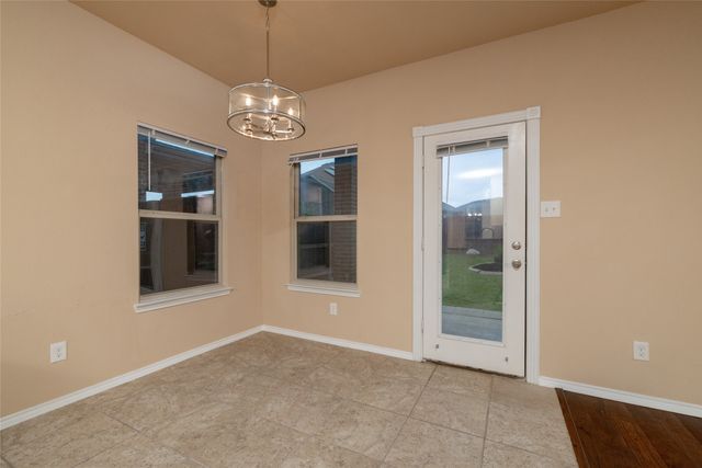 1009 Cheyenne Drive, Aubrey, TX 76227